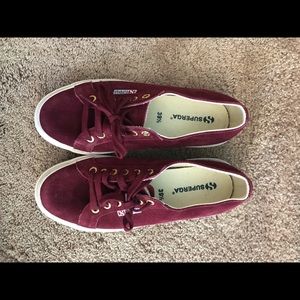 Superga maroon classy sneakers. W 81/2